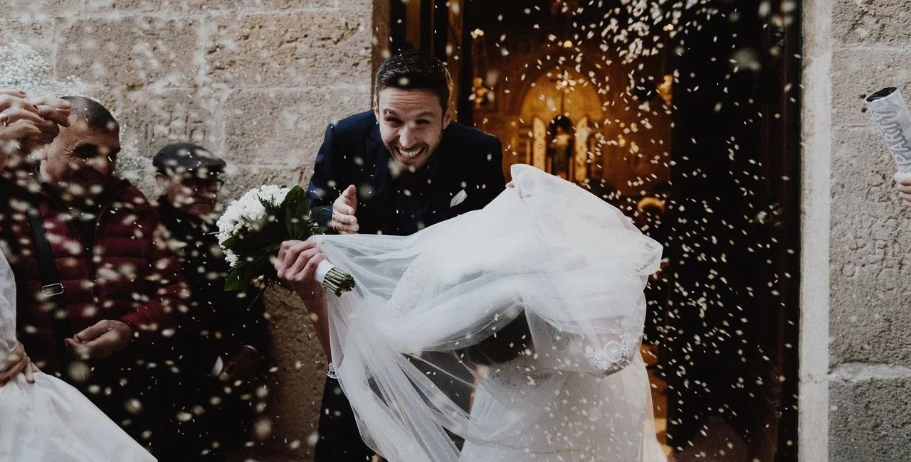 intimate wedding tuscany